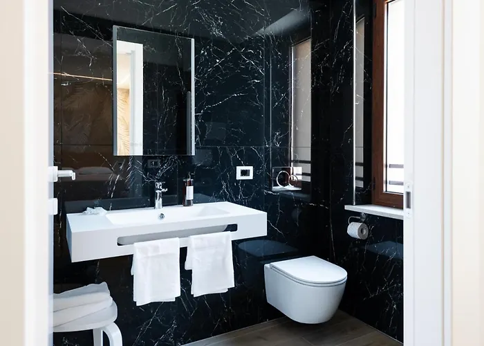 Degli Amici Отель